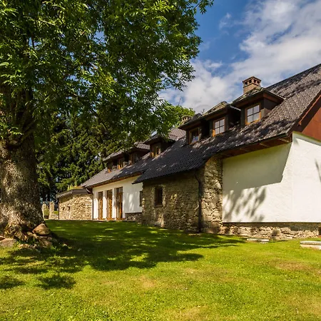 Vejrovna Gæstehus 3*